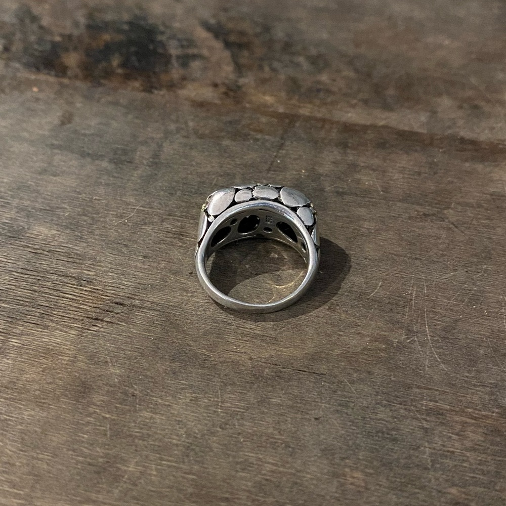 Sterling Silver Ring Size 7 - Picture 3 of 5